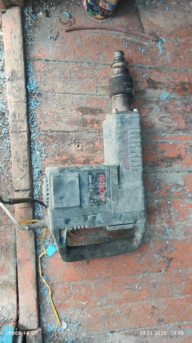 Продам Bosch GSH 11 Е