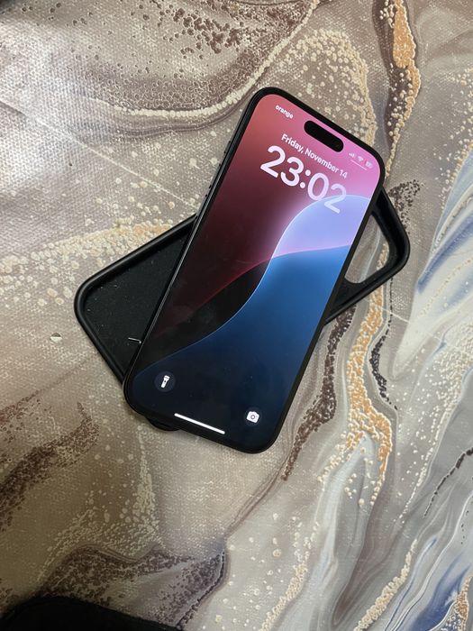 Iphone 15 simplu