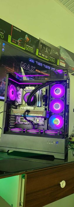 Gaming PC Amd Ryzen 7 7800x3d rtx 5070