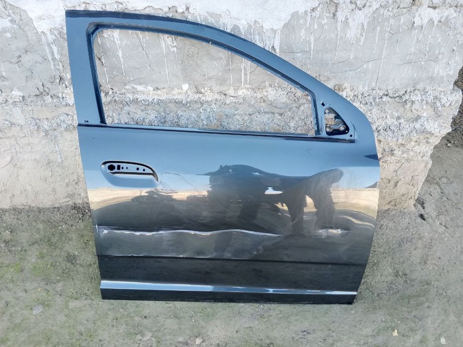 Eshik sotiladi kelishamiz