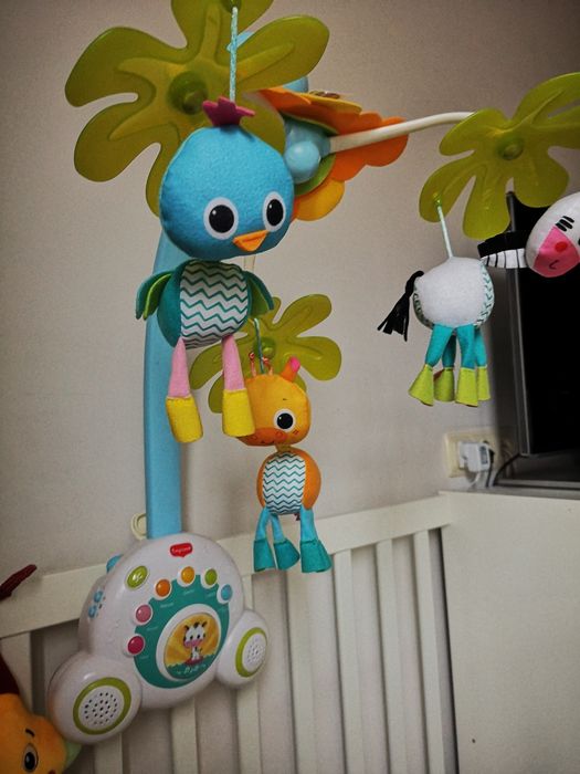 Музикална въртележка Tiny love