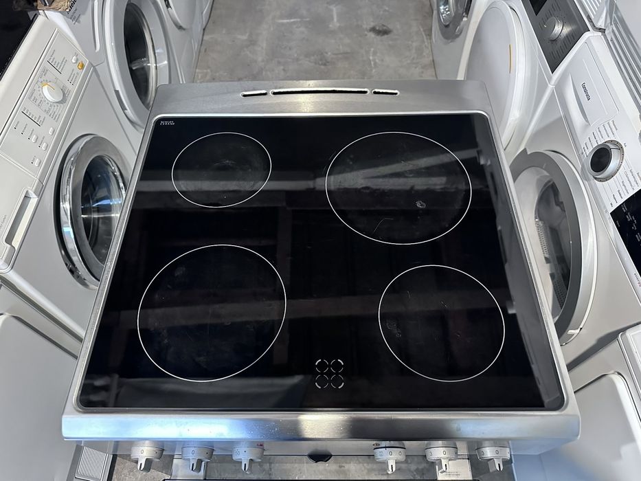 Печка +гаранция. Конвекция керамичен плот. Безплатна доставка за София