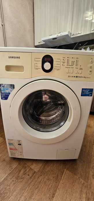 Продам стиральную машину