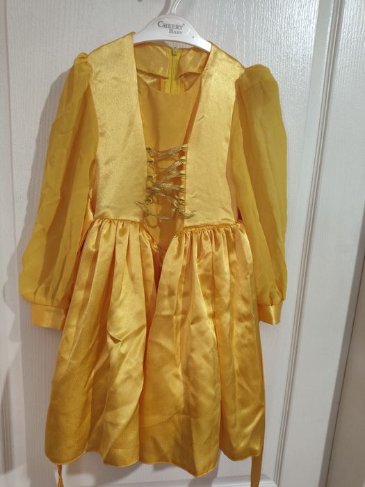 Праздничные платья для девочек.