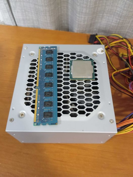 Комплект Захранване, Рам и Процесор