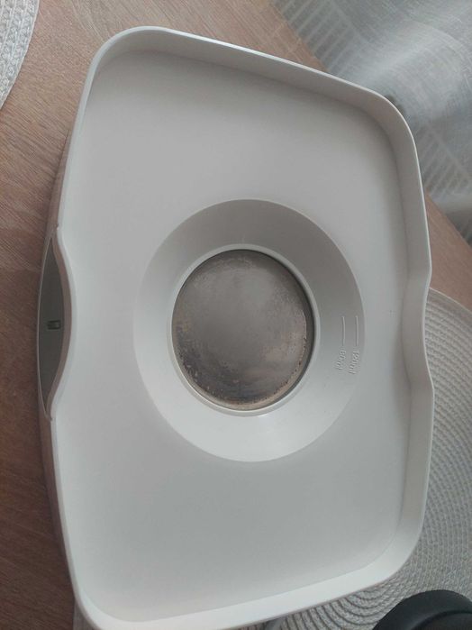 Стерилизатор за шишета