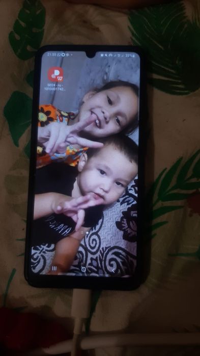 Самсунг а 32 продам