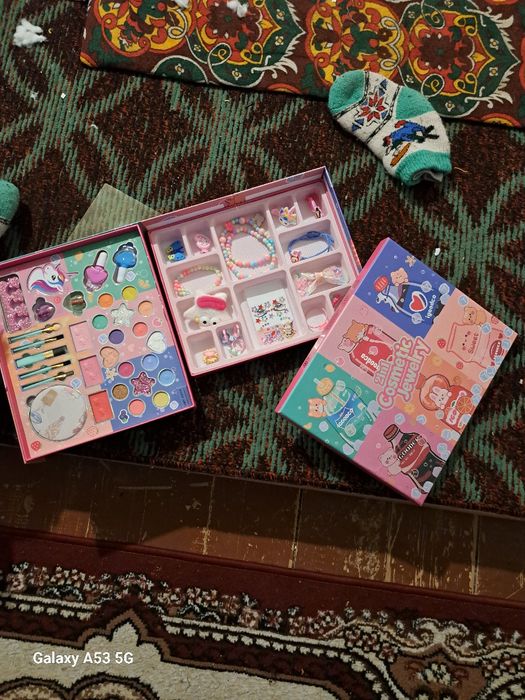 Косметика набор детские. Кызларымызга жаксы подарка