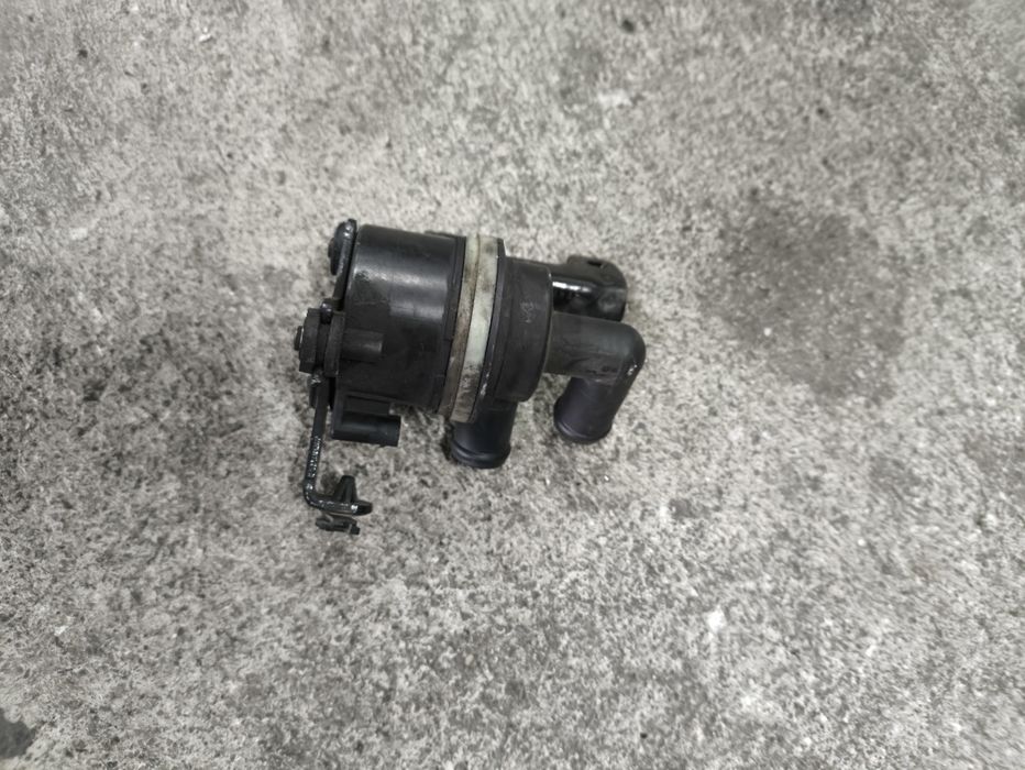 Електрическа водна помпа за Audi A3 8p