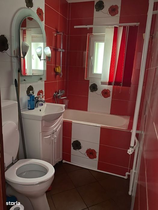 Apartament 2 camere Cofetaria Select- etaj 2/4- 40 mp - 53.000 euro