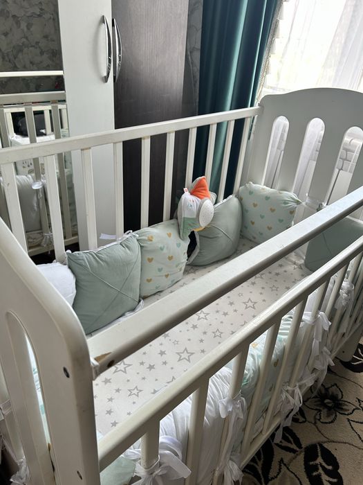 Продам детскую кроватку