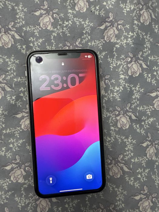 Продам iphone 11