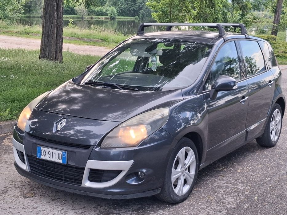 RENAULT Scenic 2011 — imagine 2
