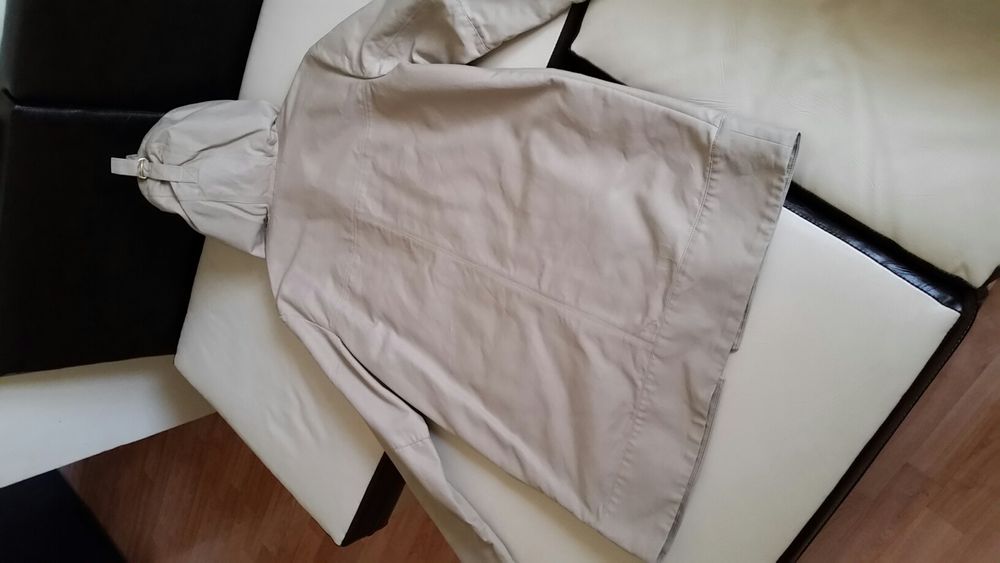 Haina dama cu gluga noua