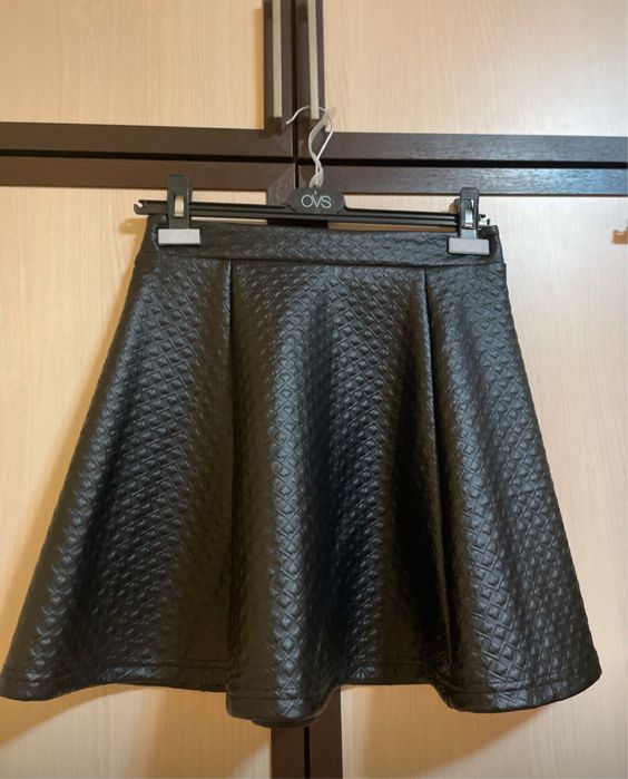 НОВА кожена пола с ПОДАРЪК