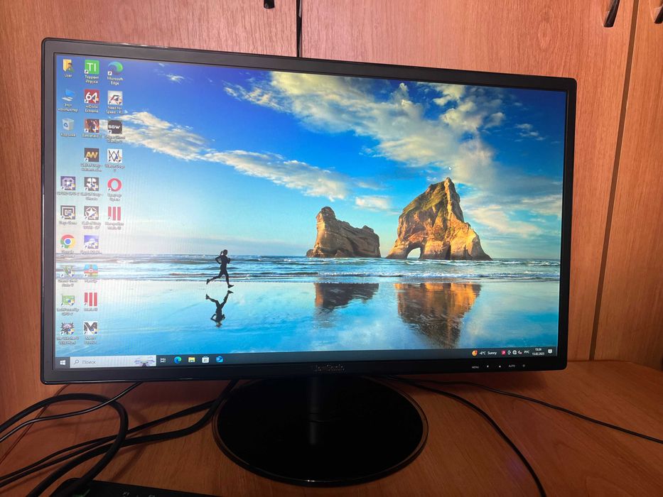 Продам монитор в отличном состоянии (22дюйма, 75Гц).