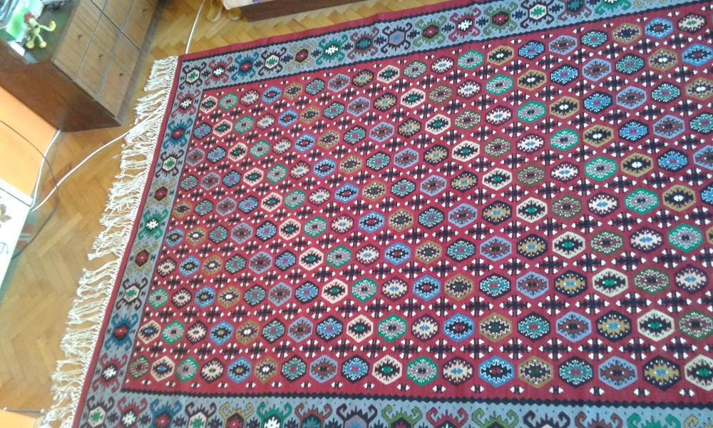 Чипровски килим - чисто нов