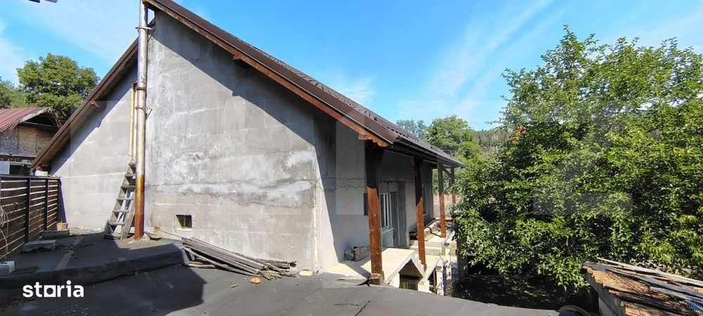 Casa individuala 4 camere, 195 mp, Sat Vistea