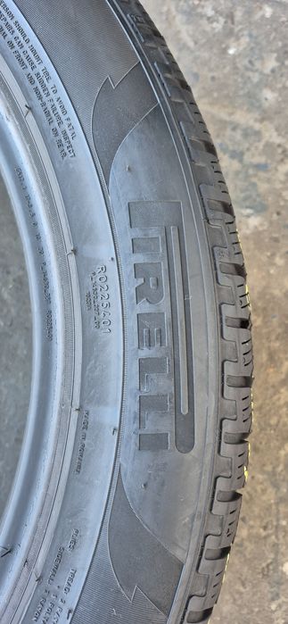 4 anvelope iarna Pirelli,fata 275/45/20,spate 305/40/20.Pret/bucata