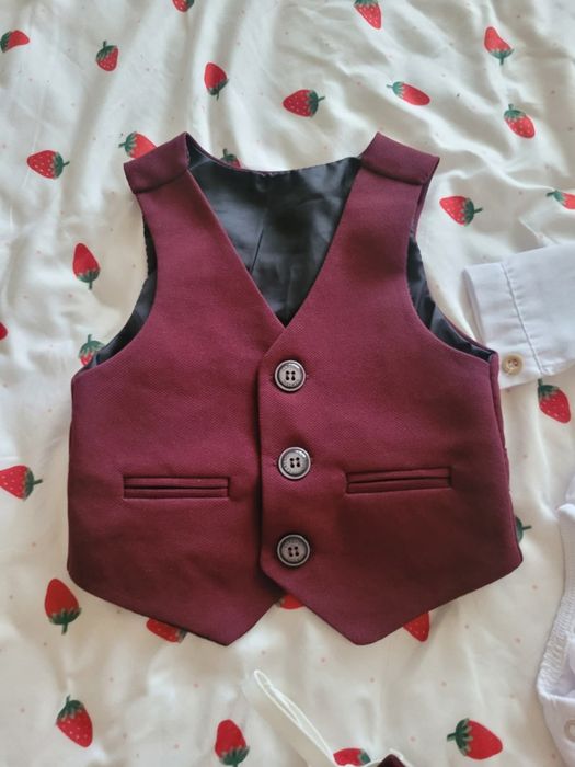 Бебешко костюмче