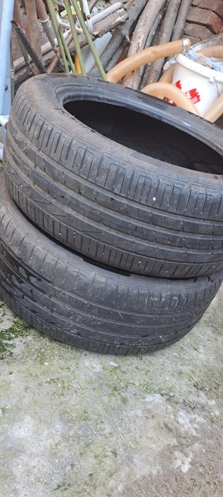 Vand doua cauciucuri Hankook 235/50 r18