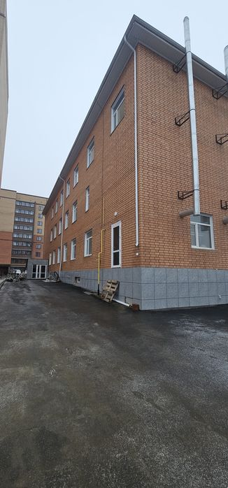 Сдаётся цокольное помещение