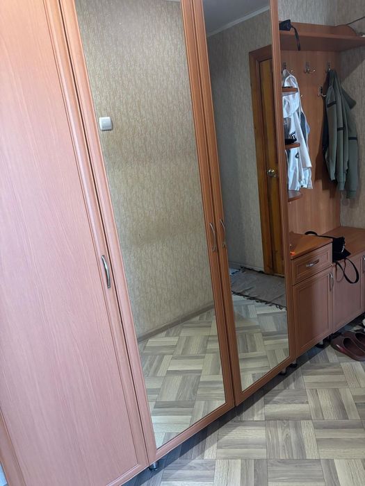 Срочно продам прихожую