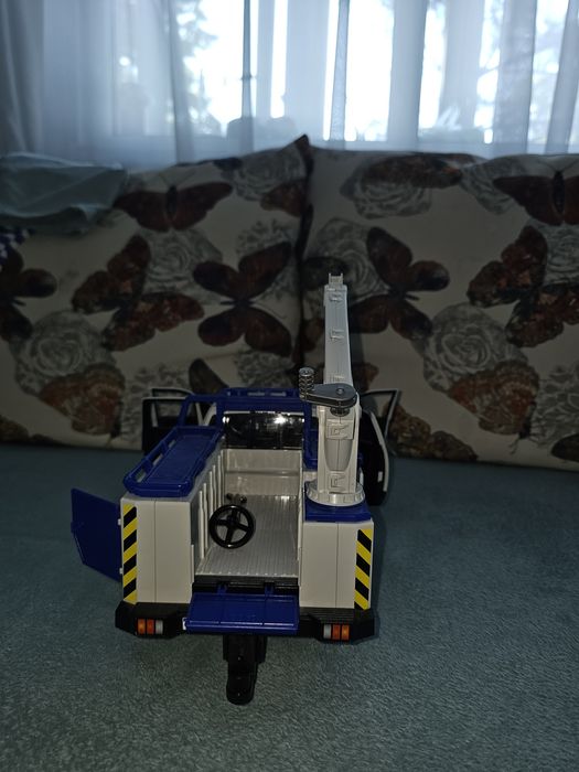 Mașină de serviciu cu far rotativ - Bruder 2509