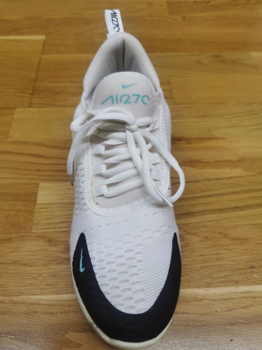 Adidași Nike Air 270