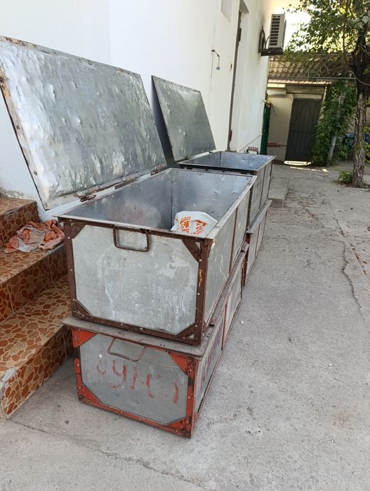 Алюминиевый ящик с металлическим каркасом советский с ручками большой!