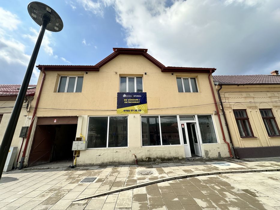 Casă + spațiu comercial de vânzare – Reșița, zona Muncitoresc