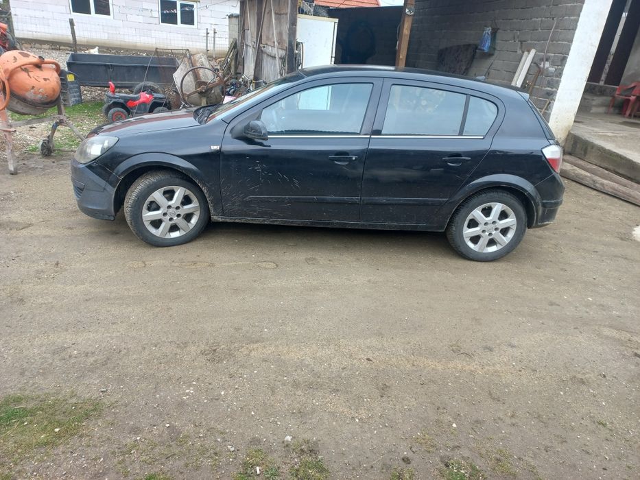 Masina de vanzare în stare perfecta cu acte valabile la zi