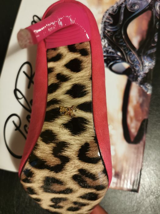 Токчета чисто нови 38 номер