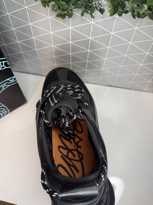 Versace Chain Reaction Black 42