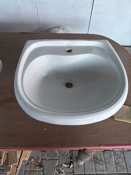 Продам две раковины