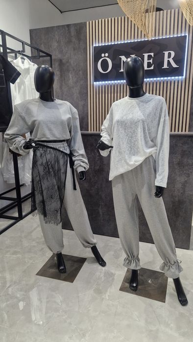 Женский матовый манекен