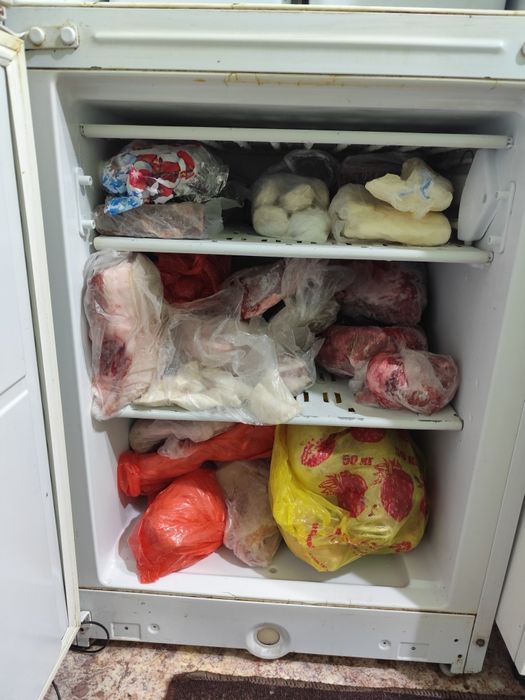 Продам холодильник 30 000 тг.