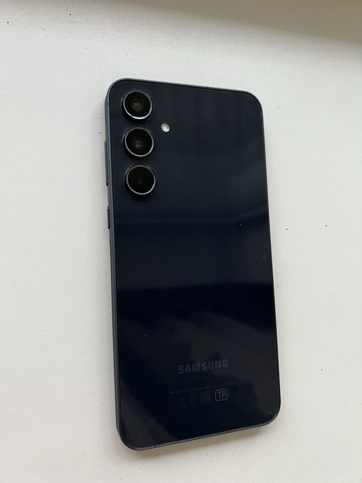 Продам Samsung A55 5G, 256 гб в хорошем состоянии