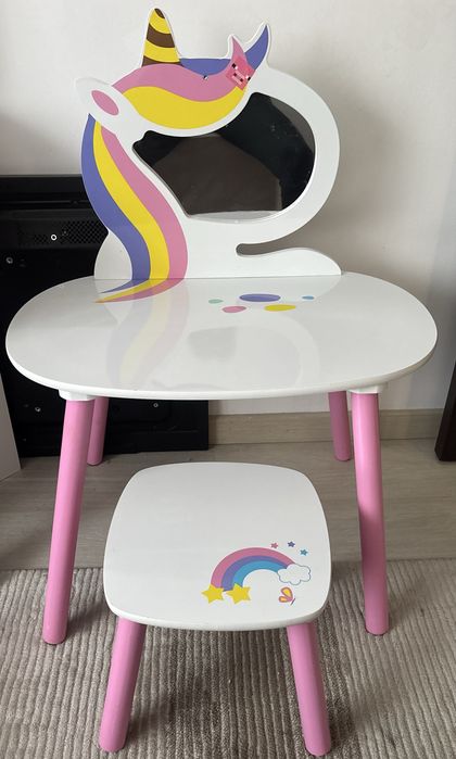 Masuta de machiaj cu scaun Unicorn fetite