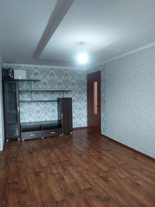 Продаю 2 ком квартиру