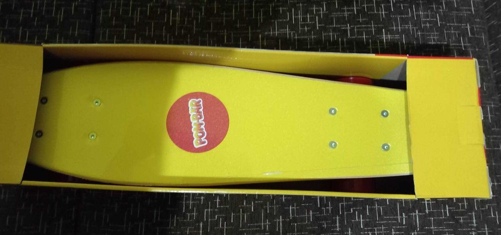 Skateboard Madagascar Pombar, nou