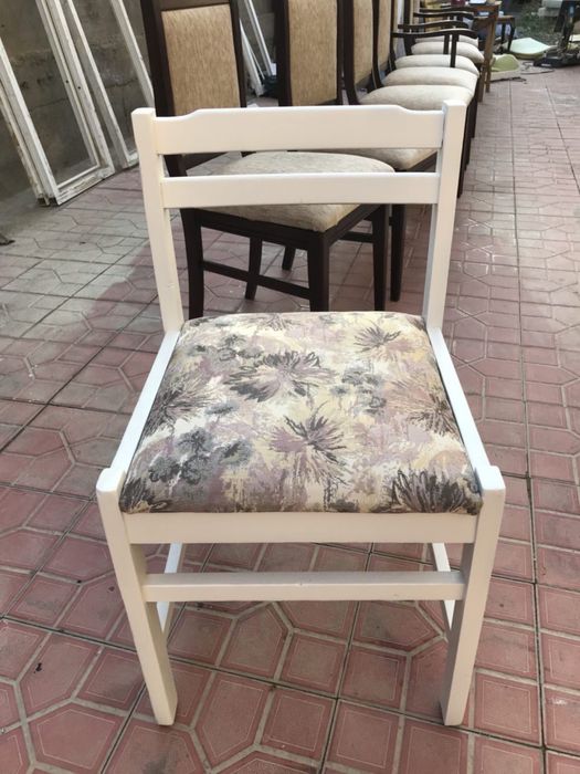 Перетяжка и реставрация мягкой мебели Диваны / кресла / стулья