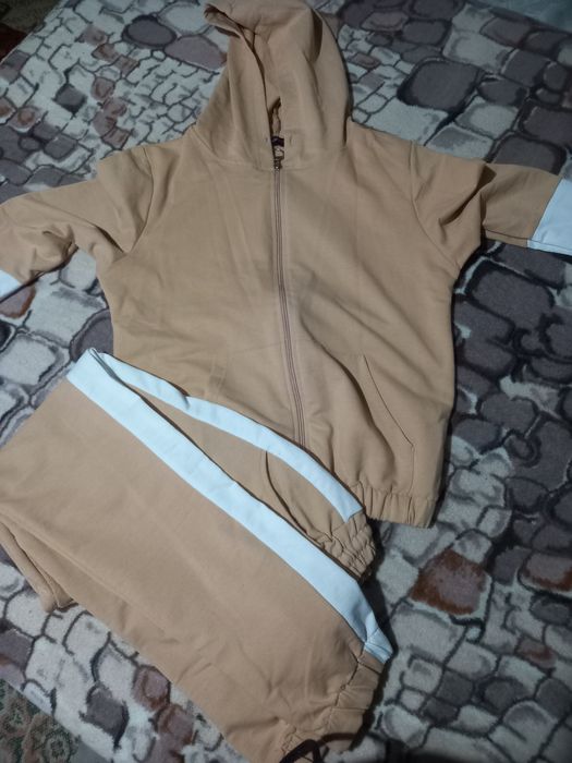 Trening damă  culoare bej