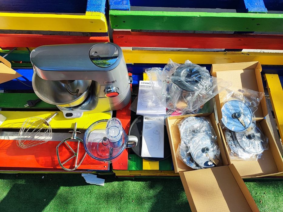 Robot de bucatarie KENWOOD Titanium Chef Baker XL Argintiu KVL85.424SI