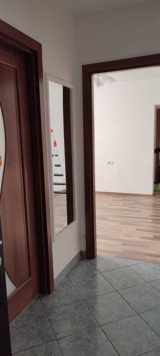 Vand apartament 2 camere