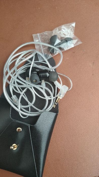 Наушники мундроп