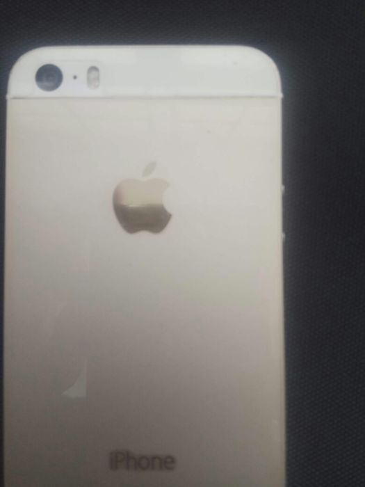 Продавам iphone A1533