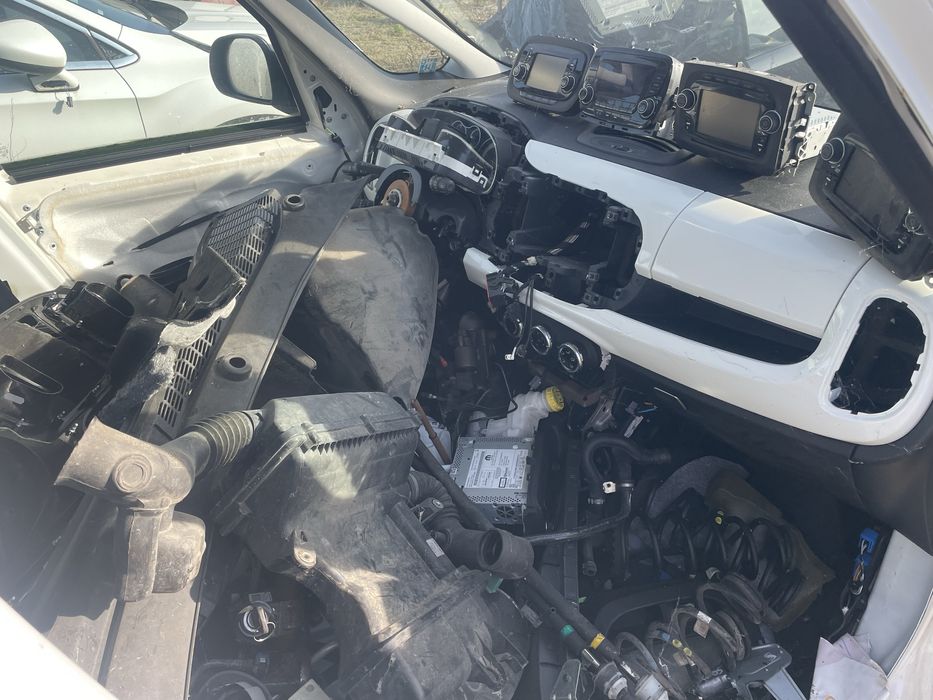 Fiat 500 L / Фиат 500 Л на части 1.3 CDTi