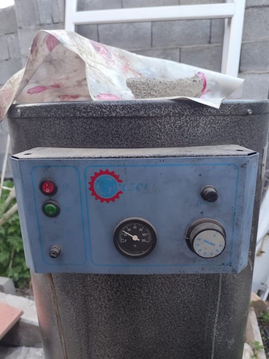 Срочно, срочно продам дизельный печь