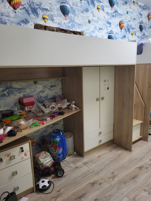 Продам 2 кровати 3в 1